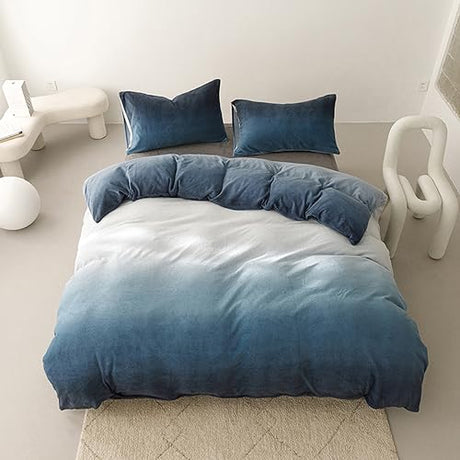 Pureant Gradient White Blue Comforter Sets Full Sky Blue Velvet Bedding White and Blue Gradient Fluffy Blanket Gradient Ombre Flannel Quilt Watercolor Art Bedding Plush Soft Bed Pureant