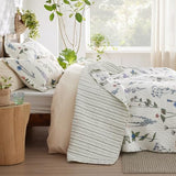 Bedsure Floral Quilt King Size - Reversible White Floral Comforter, Spring Lightweight Bedspread Quilt Bedding, Soft Microfiber Coverlet for All Seasons (106"x96") Bedsure