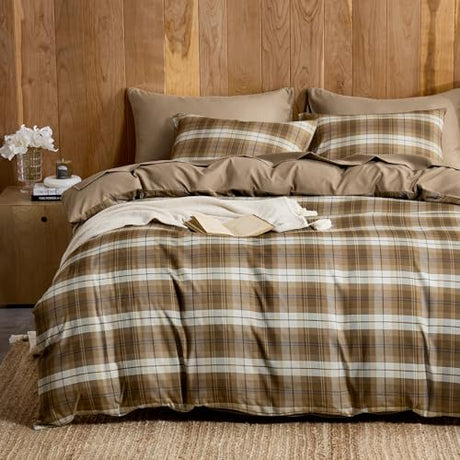 Wake In Cloud - Plaid Comforter Set, Scottish Tartan Check Geometric Modern Pattern Printed, Soft Lightweight Bedding, 3 Pieces, Brown, Queen Size Wake In Cloud