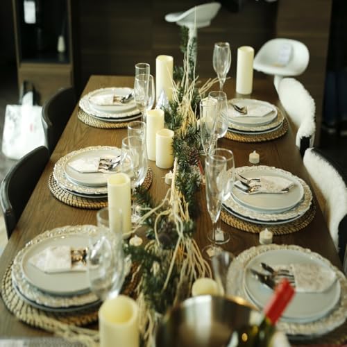 Umisriro Antique Charger Plates, 13 Inch White Dinner Plate Chargers Round Server Ware. Set of 6 Plastic Embossed Charger for Dinner, Party, Wedding, Elegant Tableware Decoration. (White) Umisriro