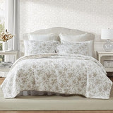 Laura Ashley - Full/Queen Quilt Set, Reversible Floral Cotton Bedding with Matching Shams, Home Decor for All Seasons (Walled Garden Brown, Full/Queen) Laura Ashley