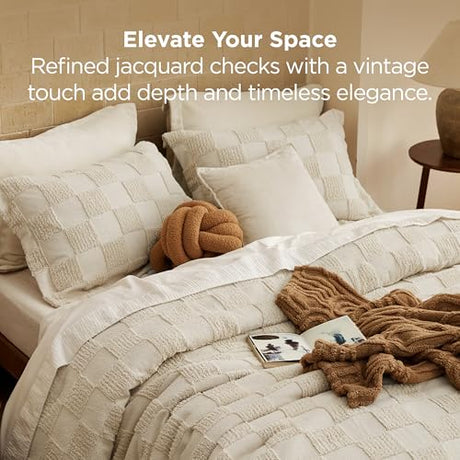 Bedsure Full Size Comforter Set Beige, Boho Tufted Bed Set, Checkered Farmhouse Shabby Chic Bedding, 3 Pieces, 1 Plaid Geometric Comforter and 2 Pillow Shams Bedsure