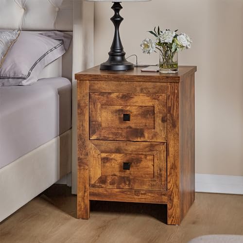 AMERLIFE Nightstand Set of 2 with Charging Station, Rustic Bedside Table with Drawers Storage, Farmhouse Wood Night Stand for Bedroom, Living Room, Rustic Brown AMERLIFE