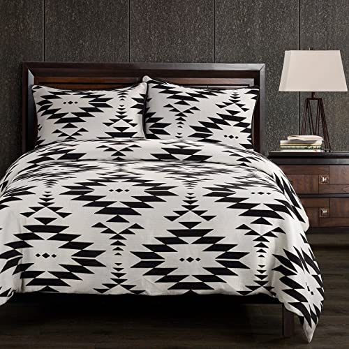 HiEnd Accents Amelia Western Bedding 3 Piece King Size Comforter Set, Black and Off-White Southwestern Aztec Geometric Pattern, Rustic Jacquard Comforter Set with Pillow Shams