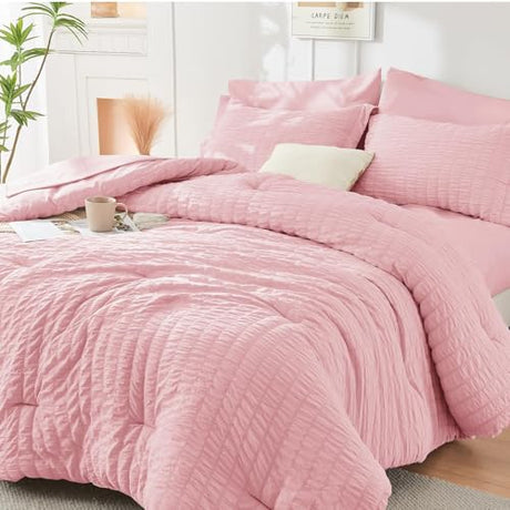 HYMOKEGE Pink Queen Comforter Set Seersucker 7 Pieces, All Season Luxury Bed in a Bag for Bedroom, Bedding Set with Comforters, Sheets, Pillowcases & Shams HYMOKEGE