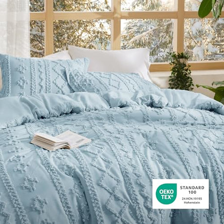 Bedsure Tufted Boho Comforter Set Full Size - Light Blue Boho Bed Set, GentleSoft™ 3 Pieces Farmhouse Shabby Chic Embroidery Bedding, Gifts for Woman, Soft Jacquard Full Comforter for All Seasons Bedsure