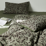 mixinni Leopard Duvet Cover King Size, Premium Yarn-Dyed Jacquard Cotton Duvet Cover with Green Leopard Print, Farmhouse Bedding Set with 2 Pillowcases Perfect for Him and Her-(King Size, Green) mixinni