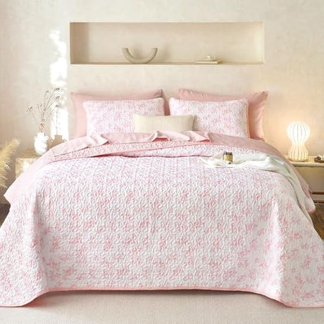 Wake In Cloud - Floral Quilt Set, Shabby Chic Coquette Cottagecore Vintage Flower for Women Teen Girls, Reversible Lightweight Bedspread Coverlet, 3 Pieces, Pink, King Size Wake In Cloud