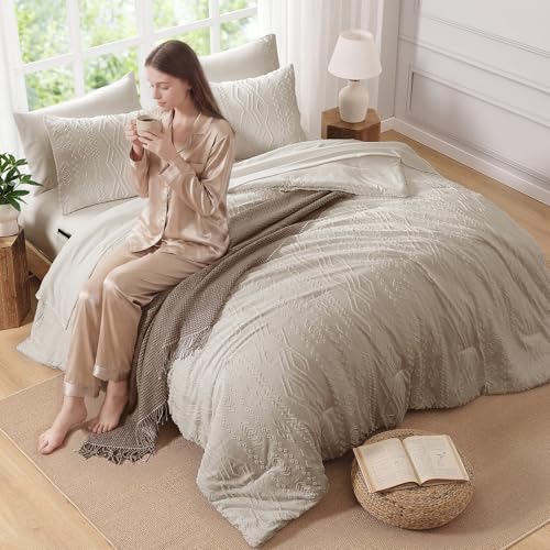 AMBERSPACE King Size Comforter Set Beige, Tufted Boho Bedding Farmhouse Bed Set, All Season 7 Pieces Bed in a Bag with Sheets, Pillowcases & Shams AMBERSPACE