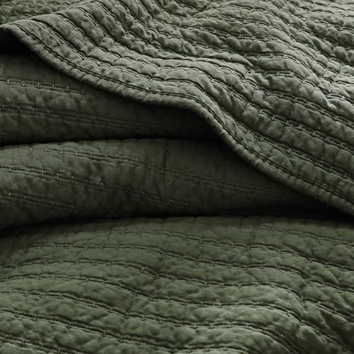 WDCOZY 100% Cotton King Size Quilt Set - Olive Green Striped Pick Stitch Soft Lightweight Bedspread, Textured Like Linen, Farmhouse Country Rustic Coverlet, Shabby Chic Gauze Bedding, 3 Pieces WDCOZY
