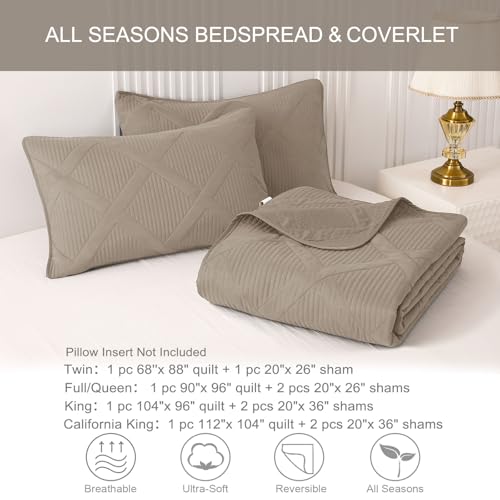 Exclusivo Mezcla Full Queen Size Quilt Set with Modern Striped Pattern, 3 Pieces Summer Lightweight Taupe Quilts Bedding Set, Soft Bedspreads Coverlets for All Seasons Exclusivo Mezcla