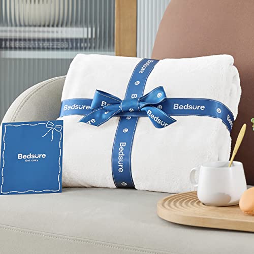 Bedsure GentleSoft Fleece Blankets King Size White - Bed Blanket Soft Lightweight Plush Cozy Fuzzy Luxury Microfiber, 108x90 inches Bedsure