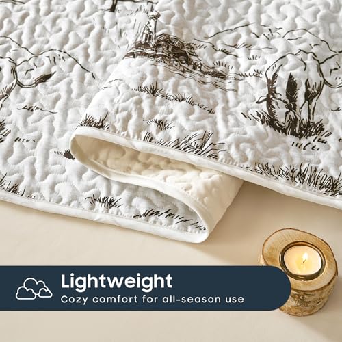 Wake In Cloud - Western Quilt Set, Rustic Ranch Life with Cowboy Southwestern Vintage Country Pattern Printed, Reversible Lightweight Bedspread Coverlet, 3 Pieces, Beige Brown, Twin/Twin XL Size Wake In Cloud