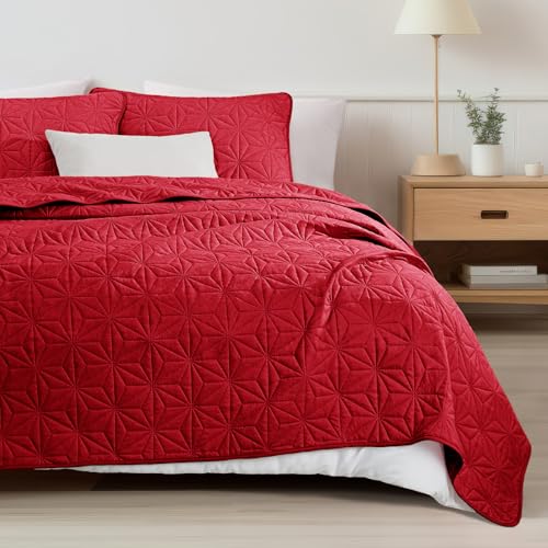 Whale Flotilla King Quilt Bedding Set, Soft Bright Red Bedspreads Quilts King Size for All Seasons, 3 Pieces Lightweight Geometric Star Pattern Coverlet