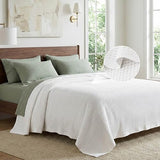 Bedsure Gentlesoft 100% Cotton Blanket Queen Size for Bed - Cooling Breathable and Soft for Spring Summer, Thick Cozy Waffle Weave Blanket Gifts for Women, White, 90x90 Inches Bedsure