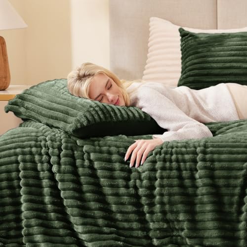 EXQ Home Fluffy Comforter Set Twin Size - Super Soft Faux Fur Stripe Jacquard Comforter 3 Pieces, Olive Green Fleece Bedding Set,Winter Warm Bed Set,1 Comforter with 1 Pillowcase EXQ Home