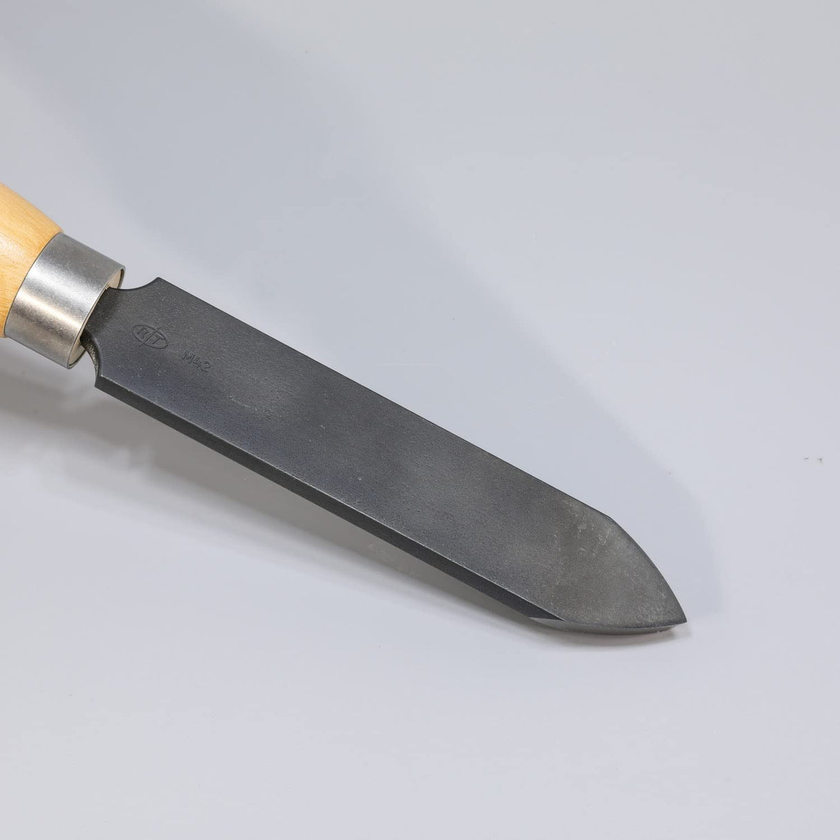 Robust, Nitrided HSS, 1 3/8" x 3/8" XL Spear Scraper For Woodturning with Maple Handle Robust