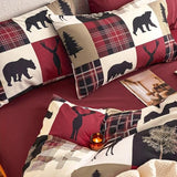 Wake In Cloud - Rustic Comforter Set, Cabin Christmas Lodge Western Country Bear Deer Moose Woodland RV Outdoor Theme, Soft Lightweight Bedding, 3 Pieces, Burgundy Black, California King Size Wake In Cloud
