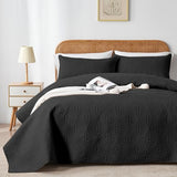 WURUIBO Full/Queen Quilt Set Black, Microfiber Lightweight Bedspreads, Ultrasonic Embossed Solid Coverlet, Thin Bedding Set for All Season, Soft Breathable Bed Cover(1 Quilt, 2 Pillow Shams) WURUIBO