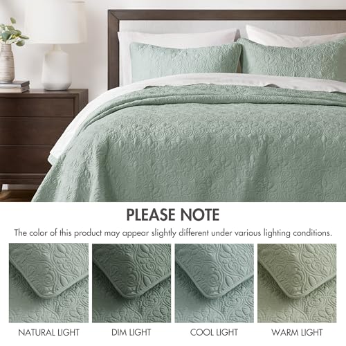 Madison Park Quebec Quilt Set - Luxurious Damask Stitching Design, Cotton Filled Lightweight Coverlet Bedspread Bedding, Shams, Full/Queen(90"x90"), Seafoam 3 Piece Madison Park