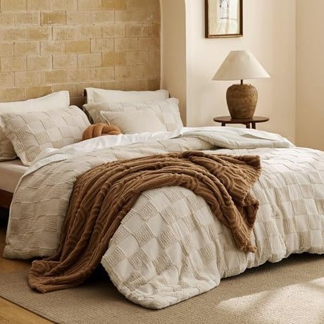 Bedsure Twin/Twin XL Size Comforter Set Beige, Boho Tufted Bed Set, Checkered Farmhouse Shabby Chic Bedding, 2 Pieces, 1 Plaid Geometric Comforter and 1 Pillow Sham Bedsure