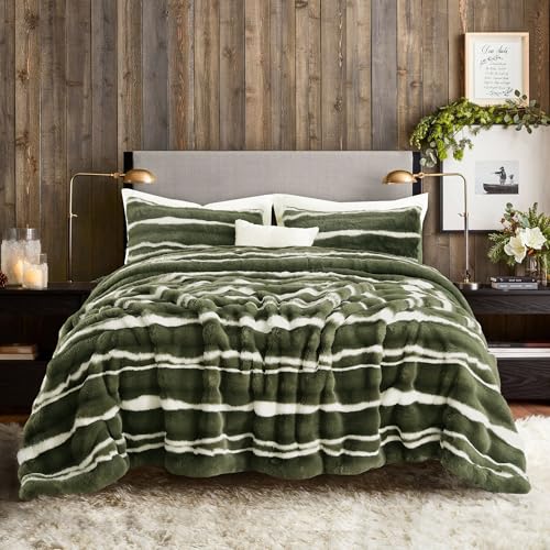 Wonderful 3 Pieces Fluffy Faux Rabbit Fur Comforter Set King Size, Dark Green Plush Fuzzy Bedding Set, Animal Stripes Design Warm Soft Comforter Bedding Set for All Season,104"x94" Wonderful