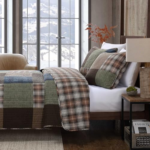 Eddie Bauer - Full/Queen Quilt Set, Premium Cotton Reversible Bedding with Matching Shams, Patchwork Luxurious Bedding Set (Classic Patchwork Green, Full/Queen) Eddie Bauer