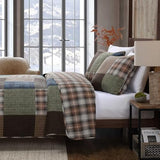 Eddie Bauer - Full/Queen Quilt Set, Premium Cotton Reversible Bedding with Matching Shams, Patchwork Luxurious Bedding Set (Classic Patchwork Green, Full/Queen) Eddie Bauer