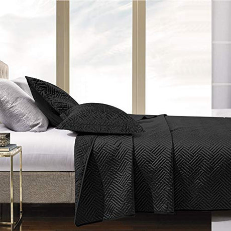 NTBAY Twin Silk Satin Quilt Set, Geometric Pattern Bedspread Luxury Quilted Coverlet Set for All Seasons(1 Quilt, 1 Pillow Sham), Black NTBAY