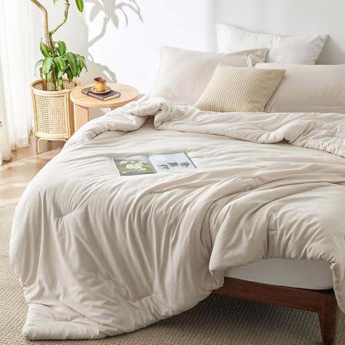 Bedsure Queen Comforter Set - Beige Soft Bedding for All Seasons, Cationic Dyed Bed Set, 3 Pieces, 1 Queen Size Comforter (90"x90") and 2 Pillow Shams (20"x26"+2") Bedsure