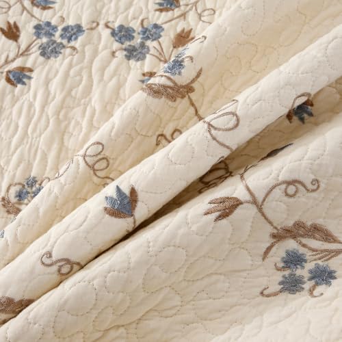 Quilt Set Blue Floral 3D Embroidery Pattern 3 PCS 100% Cotton Reversible Quilted Embroidered Decorative Bedspreads Coverlet Set, Lightweight &Soft King Size White Bedding Coverlet for All Season ROOMLIFE