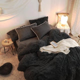 HAIHUA Plush Black Comforter Cover Queen Set, Soft Faux Fur Fluffy Black Bedding Queen Set 3 Pieces (1 Fuzzy Duvet Cover + 2 Furry Pillow Cases) Shaggy Bed Set, Zipper Closure HAIHUA