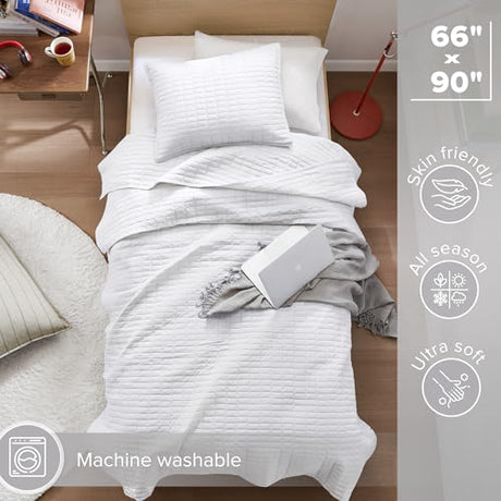Comfort Spaces Kienna Quilt Set- Double Sided Stitching Design Summer Blanket, Lightweight, Soft, All Season Bedding Layer, Matching Sham, White, Coverlet Twin/Twin XL(66"x90") 2 Piece Comfort Spaces