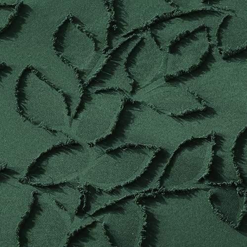 Litanika Queen Size Comforter Set Emerald Green, 3 Piece Dark Green Boho Tufted Bedding, Forest Green Fluffy Farmhouse Bed Set for All Season with 2 Leaf Pattern Pillowcases（90x90In）