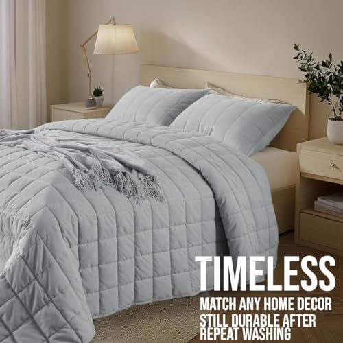 KASENTEX Oversized Queen Quilt Set 102"x106" – Soft Washed 3-Layer Lightweight Bedspread, Minimalist Nordic Design, All-Season Spring & Summer Quilt Set (1 Quilt + 2 Pillow Shams), Silver Grey KASENTEX