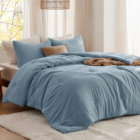 Bedsure Queen Comforter Set Mineral Blue, Soft Prewashed Queen Size Bedding, Quilted Comforter with Clover Design, Down Alternative Comforter for All Seasons, 3 Pieces Bed Set with 2 Pillow Shams Bedsure
