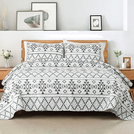 Whale Flotilla Twin Quilt Set - Reversible White Quilts Twin Size with 1 Pillow Sham, Lightweight Boho Striped Bedspreads Coverlet Bedding Set for All Seasons Whale Flotilla