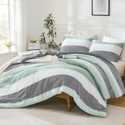 Litanika King Size Comforter Set Sage Green - 3 Pieces Lightweight Quilt Bedding Comforter Sets, Light Green White Colorblock Stripe Fluffy Bed Set, All Season Down Alternative