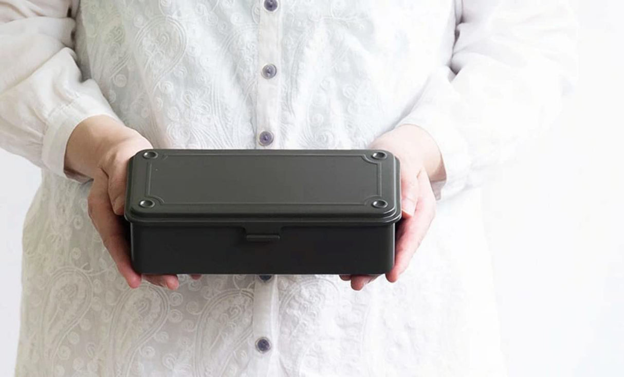 toyo steel tool box T-190 MG (MILITARY GREEN) H7.99×W4.29×D2.20inch Steel Trunk For Pegs, Metal fittings, Pen, Accessory, And Utility Knife Made In Japan toyo steel tool box