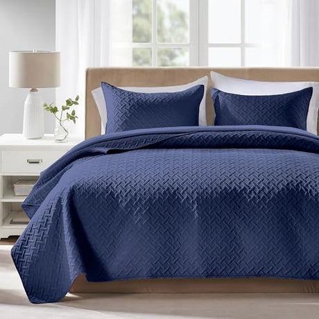 FLYMME Quilts Queen Size - Ultra Soft Navy Blue Quilt Lightweight Microfiber Bedspreads, Classic Basket Weave Pattern Bedspread Bed Coverlet 3 Pieces for All-Season (1 Quilt, 2 Pillow Shams) FLYMME
