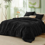 Bedsure Comforter Set Queen Size - GentleSoft™ 3 Pieces Double-Side Fleece Fluffy Black Comforter Set, Cozy Striped Room Decor Aesthetic, Luxury Bedding Queen Size, 2 Pillowcases, 90x90 Inches Bedsure
