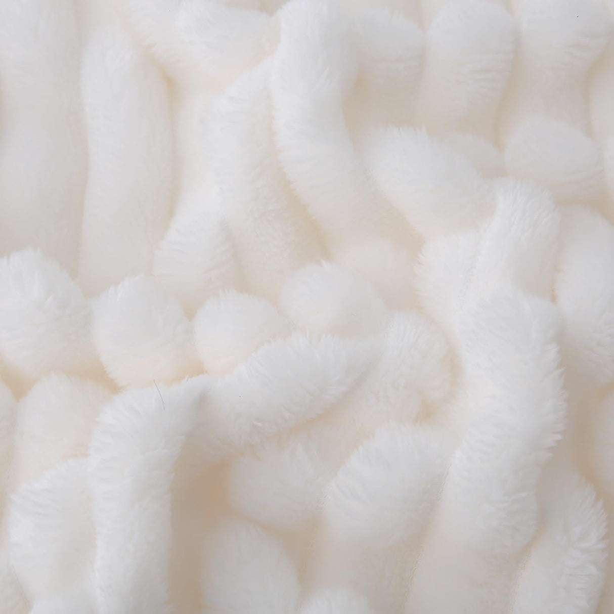 Linecooo Cream White Fleece Throw Blanket 50”×60” for Couch Sofa Bed,Super Soft Cozy Plush Microfiber Flannel Blanket with Stripes Design Lightweight for Adults,Woman,Girls Linecooo