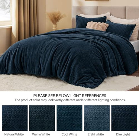 ChiXpace Flannel Fleece Queen Comforter Set - Furry Navy Blue Leaves Pattern Faux Fur Bed Set, Winter Ultra Soft Fuzzy Comfort Set, Velvet Bedding Set for Bed with 2 Pillow Cases ChiXpace