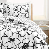 Lush Decor Scandinavian Floral Quilt Queen Size Reversible 3 Piece Set Full/Queen Black & White - Floral Bedding Set Queen Quilt - White Bedding Lush Decor
