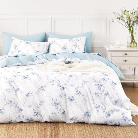 Wake In Cloud - Floral Comforter Set, Shabby Chic Coquette Cottagecore Farmhouse Style with Romantic Flower Pattern, Soft Lightweight Bedding, 3-Piece, Blue White, Full Size Wake In Cloud