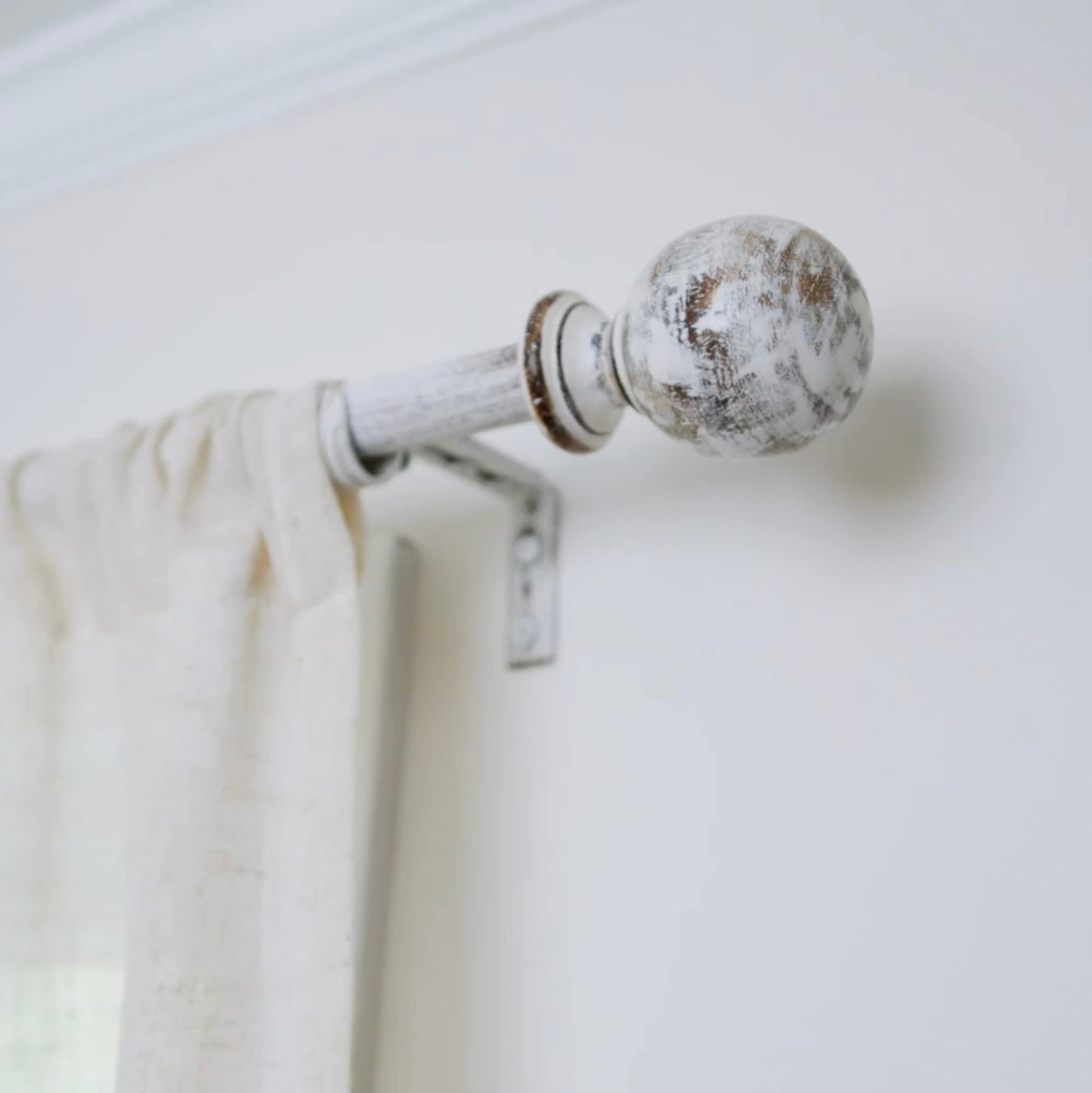 Magnolia Distressed Ivory Farmhouse Curtain Rod 28" -48", 48" -84", 84"-144" (Single Curtain Rod Complete Set With Brackets) (48"- 84")