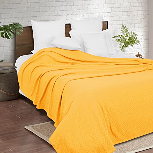 BELIZZI HOME 100% Cotton Bed Blanket, Breathable Thermal Blanket Twin Size, Soft Chevron,Perfect for Layering Any All Season, Mustard Yellow (60*90inch) Belizzi Home