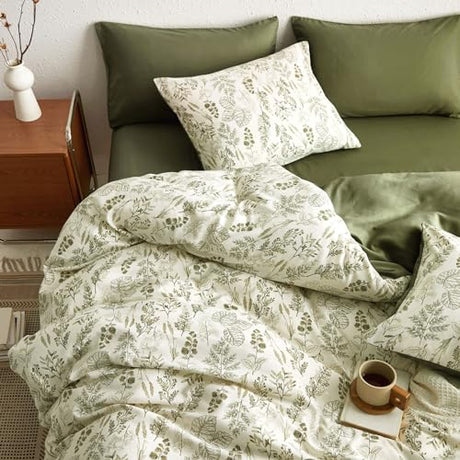 Wake In Cloud - Floral Duvet Cover Set, Botanical Vintage Flower Coquette Cottagecore Aesthetic for Women Teen Girls, Soft Lightweight Bedding, 3-Piece, Olive Green, Queen Size Wake In Cloud