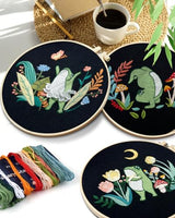 TINDTOP 3 Sets Embroidery Kit for Adults, Frog Embroidery Practice Kit for Beginners Include Embroidery Cloth Hoops Threads for Craft Lover Hand Stitch with Embroidery Skill Techniques