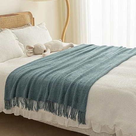 SUZEPER Knit Bed Runners for King Size Bed,Solid Color Bed Scarf with Tassel,Decorative Woven Sofa Throw Bed Runner for Hotel Home Double Single King Size Bed(King 23.6x102inch, A Blue) SUZEPER